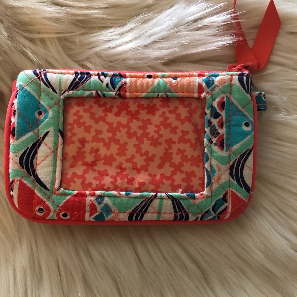 Colorful Quilted card wallet Vera Bradley fish pattern - Picture 2 of 9